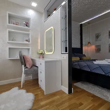 Luxury Penthouse With Spacious Terrace Διαμέρισμα
